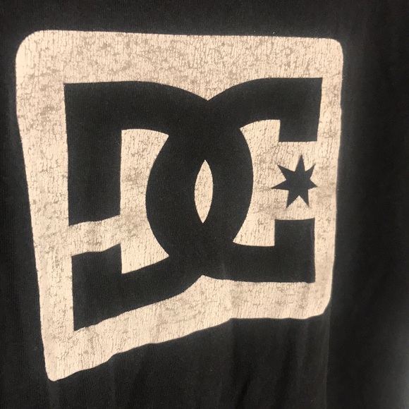 (5) DC block shirt - Picture 2 of 3